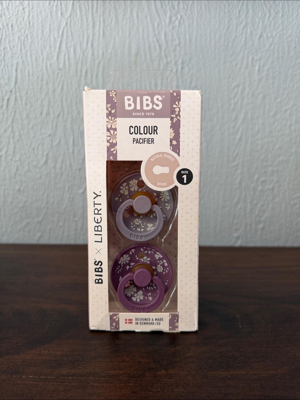 BIBS Colour Pacifier 2-Pack in Lavender and Deep Purple